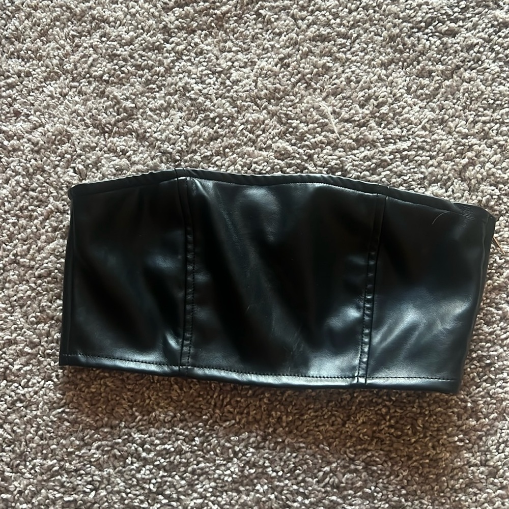 Ediked leather bandeau